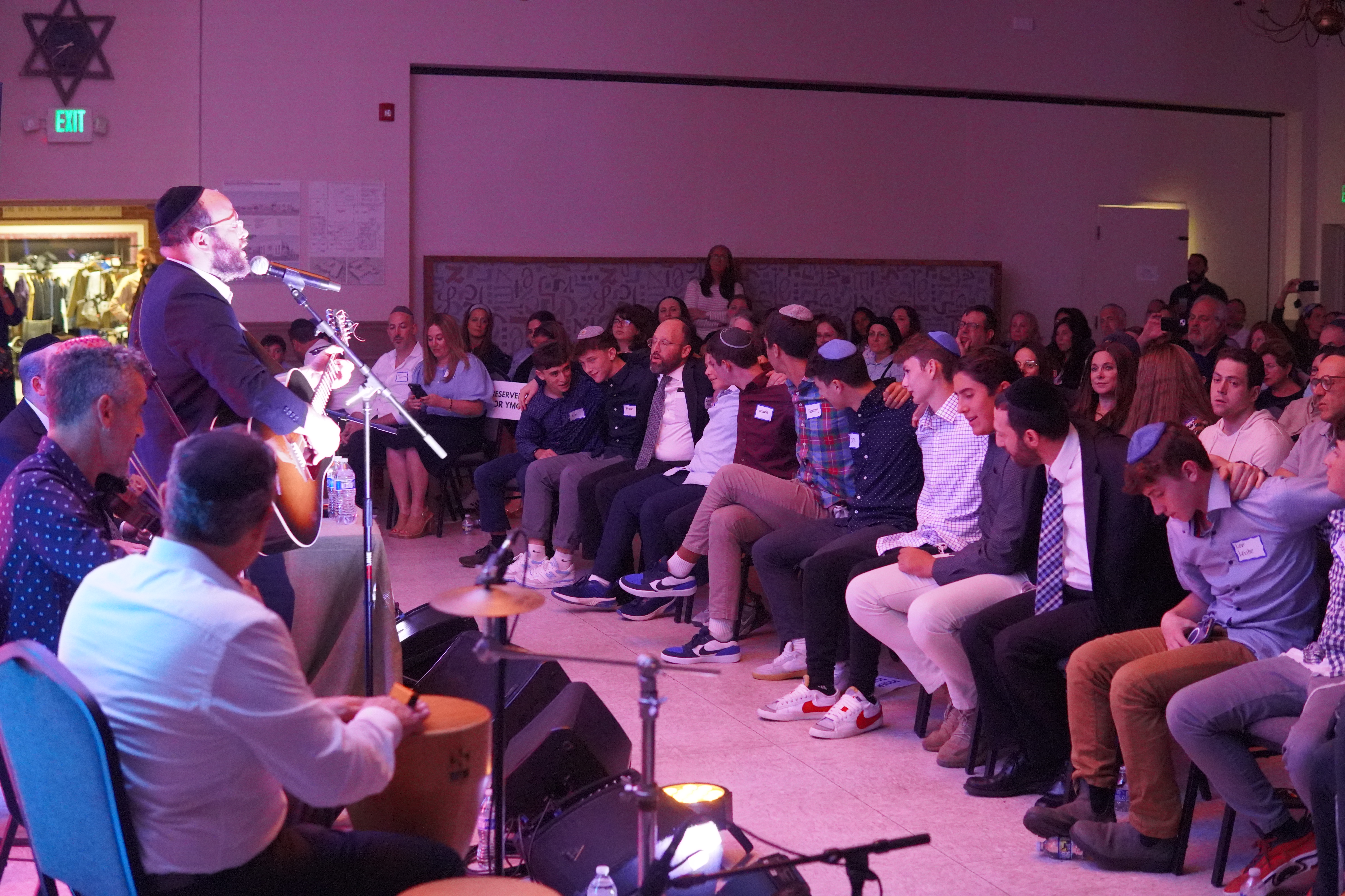 Yeshivas Mekor Chaim (YMC) Begins School Year with Eitan Katz Elul Kumzitz